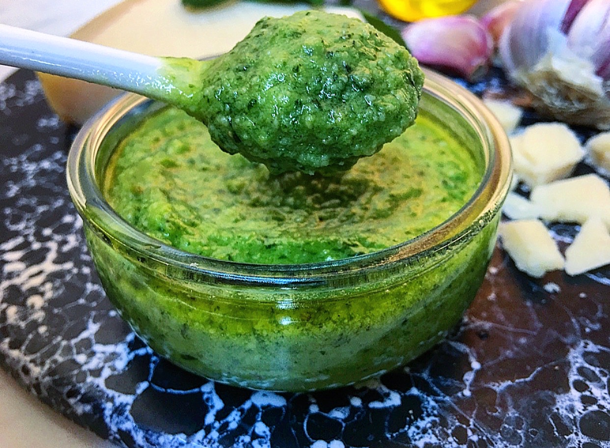 If you're that "extra cheese please" kinda person, you'll definitely like this pesto recipe!
