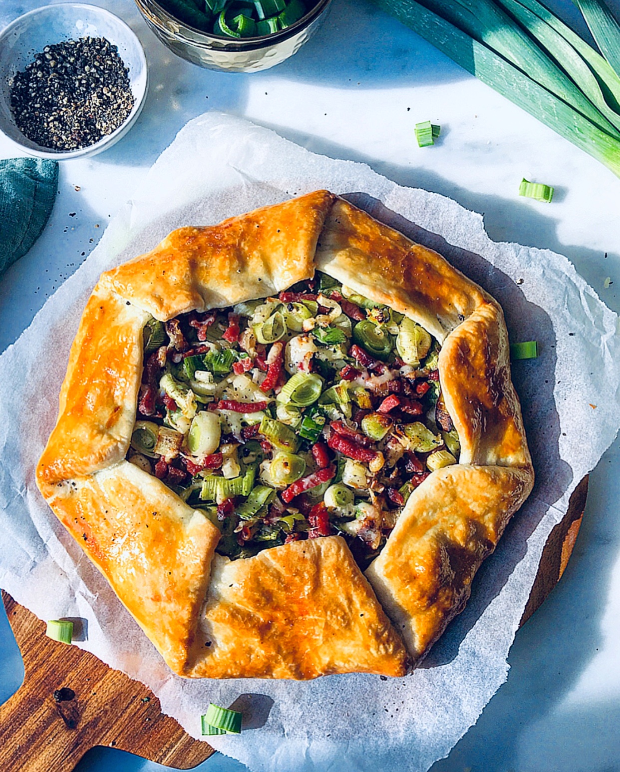 This Leek & Turkey Bacon Galette is easy to make and bake. Try it out for yourself!