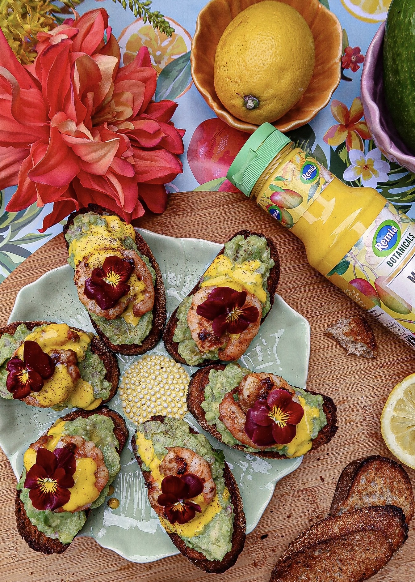 An easy and delicious snack! An easy and delicious snack!